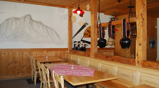 Restaurant, BergHütte Selital